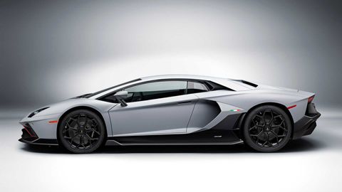 سعر لامبورجيني في السعودية