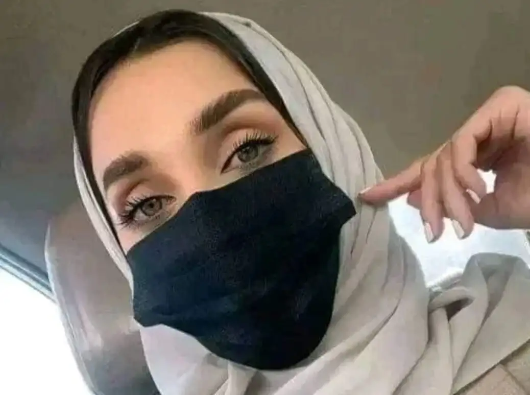   مراهقة سعودية 