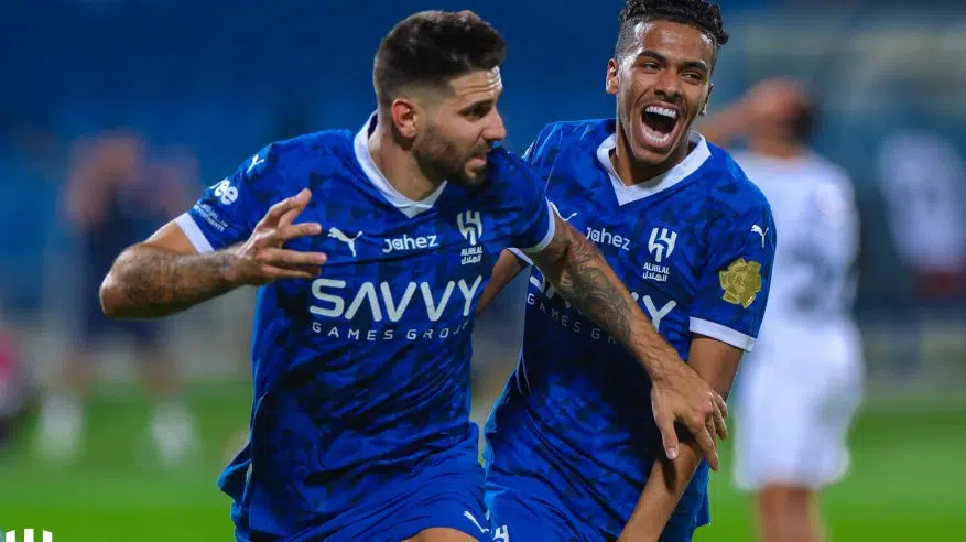   الهلال 